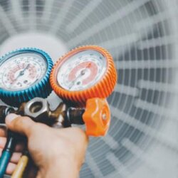 The Benefits of Scheduling an AC Tune-Up in Spring
