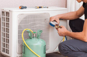 A Guide to AC Refrigerant Leaks