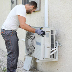 DIY Air Conditioner Installation vs. Hiring a Pro