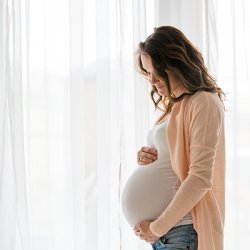 Indoor Air Pollution & Pregnancy: What Expectant Mothers Should Know